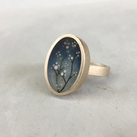 Night blossoms ring oval
